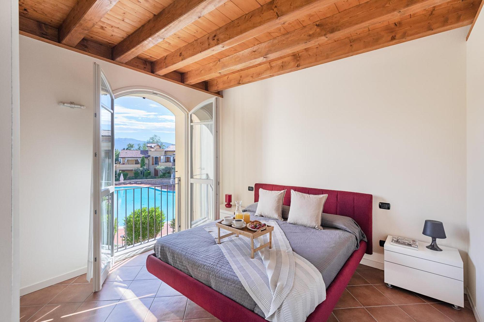 Borgo Del Torchio Apartments By Wonderful Italy Manerba del Garda Dış mekan fotoğraf