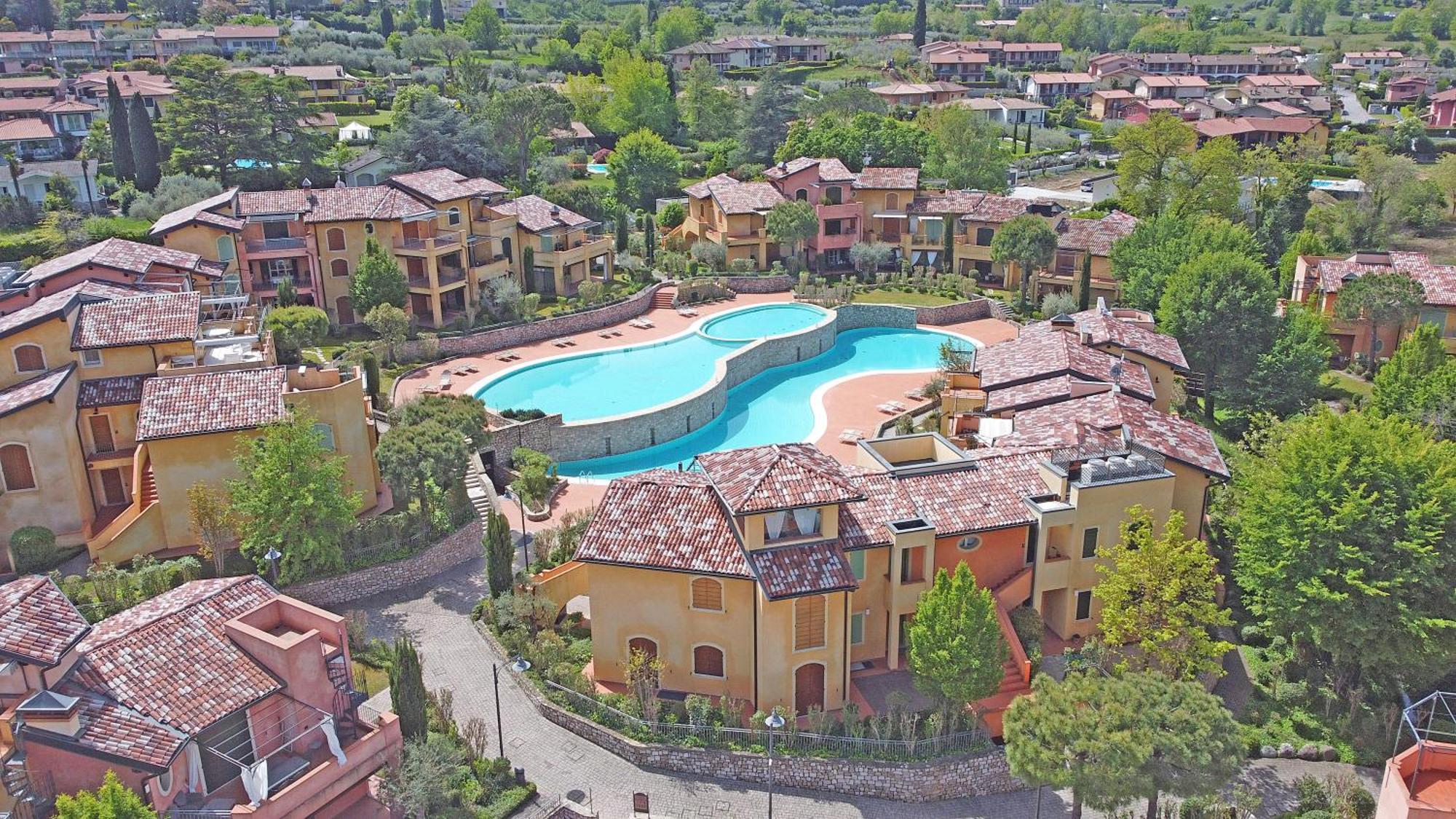 Borgo Del Torchio Apartments By Wonderful Italy Manerba del Garda Dış mekan fotoğraf