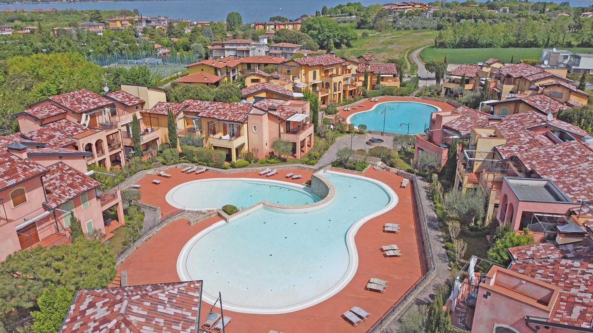 Borgo Del Torchio Apartments By Wonderful Italy Manerba del Garda Dış mekan fotoğraf